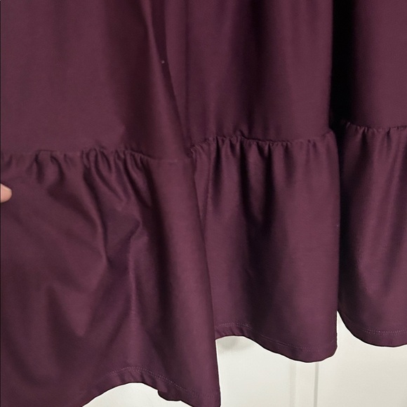 Umgee Burgundy Floral Embroidered Mini Dress Balloon Sleeves Peplum Hem S to M - Picture 11 of 14